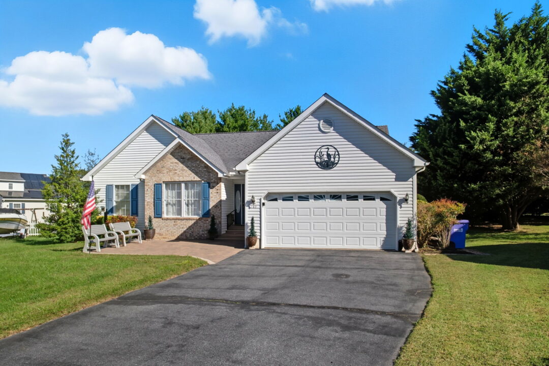 107 Boxwood Lane, Galena